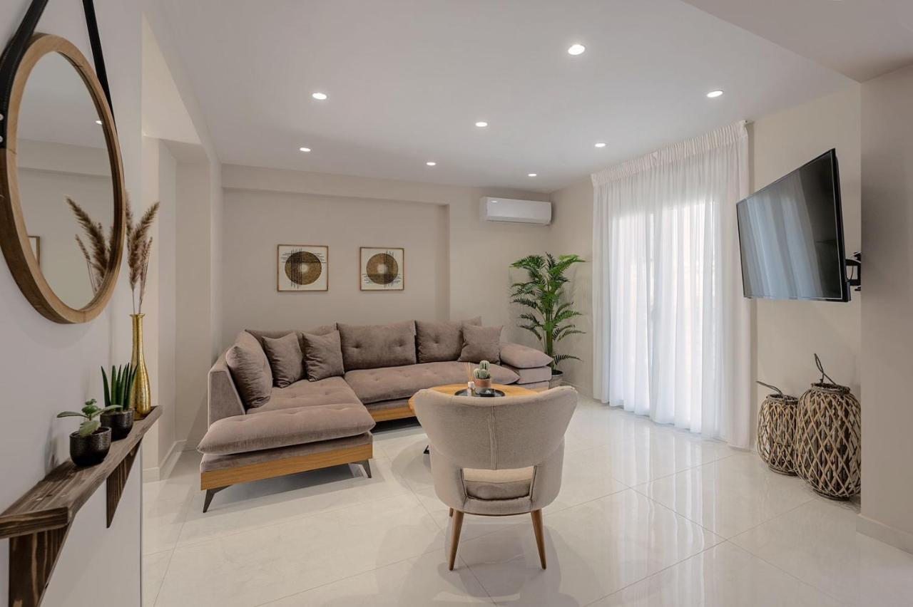 Nk Luxury Apartments Preveza Exteriör bild