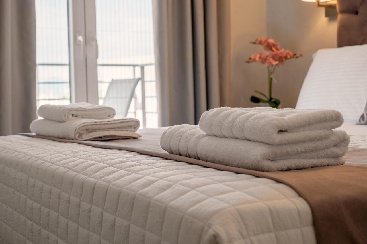 Nk Luxury Apartments Preveza Exteriör bild