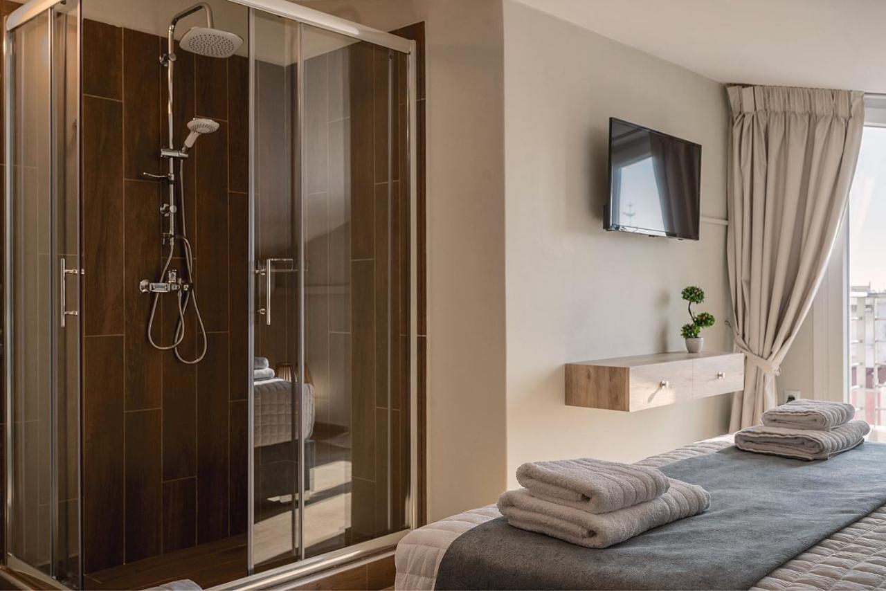 Nk Luxury Apartments Preveza Exteriör bild