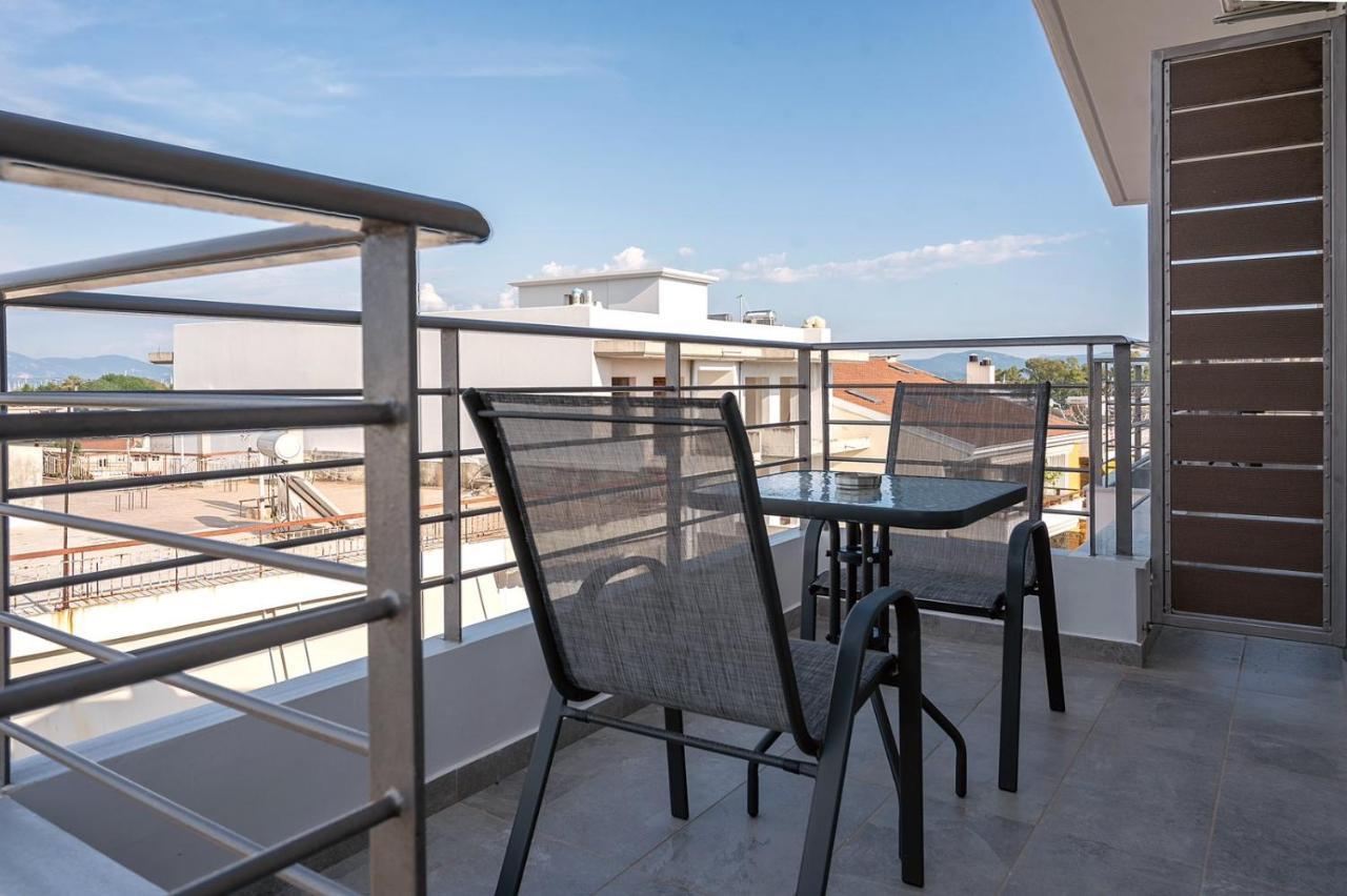 Nk Luxury Apartments Preveza Exteriör bild